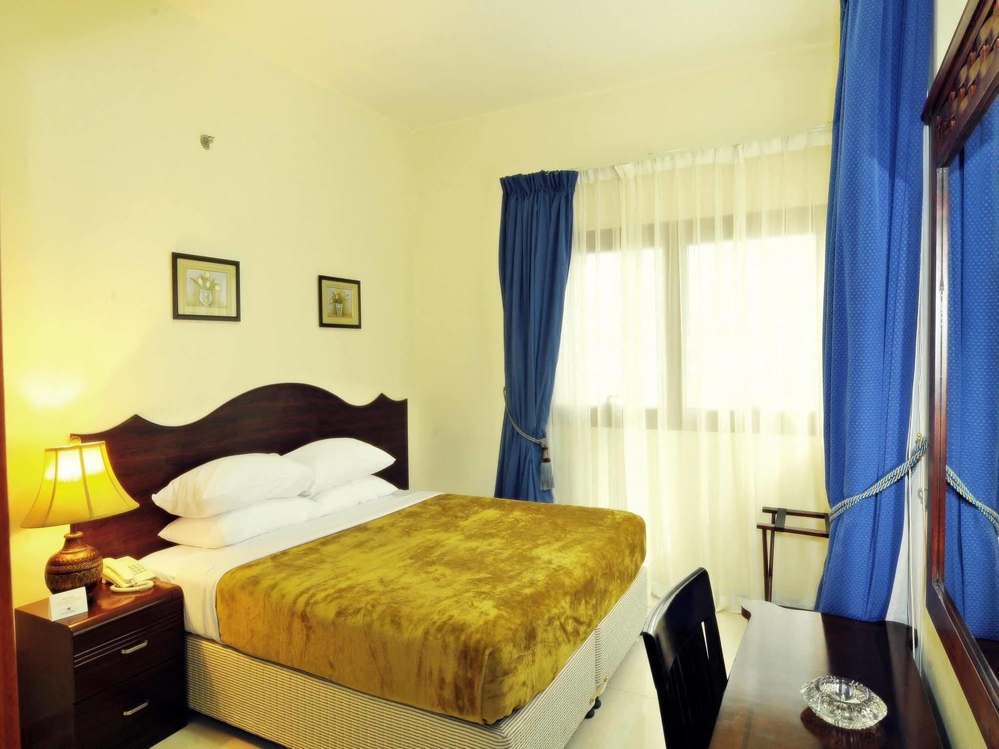 Ivory Hotel Apartments Abu Dhabi Buitenkant foto