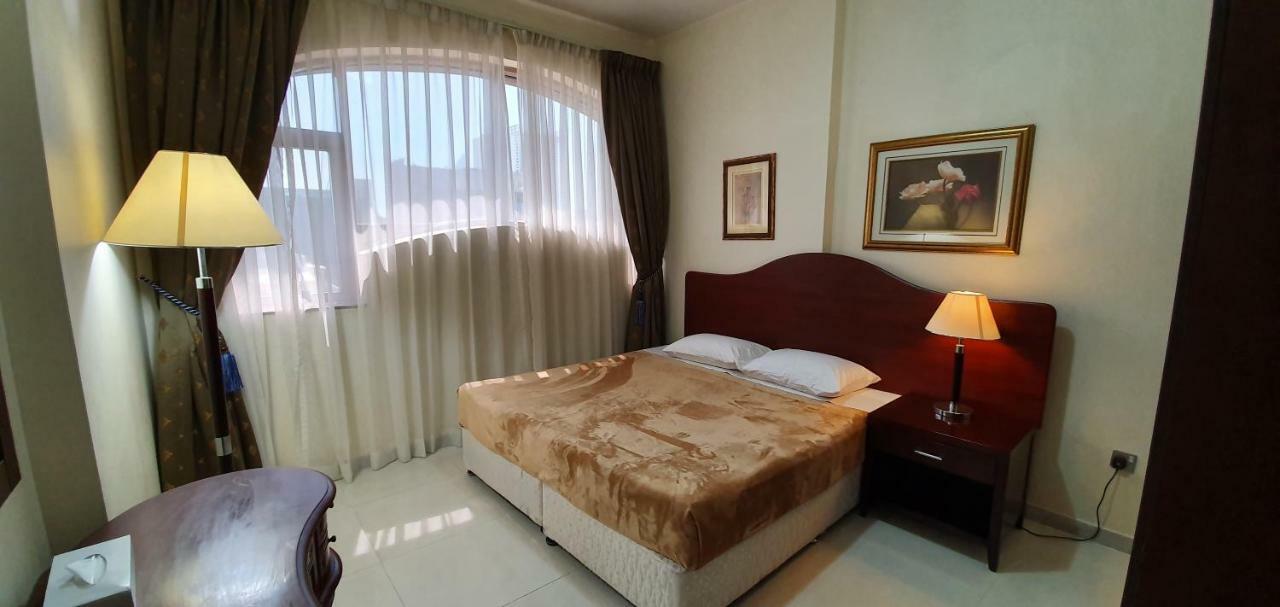 Ivory Hotel Apartments Abu Dhabi Buitenkant foto
