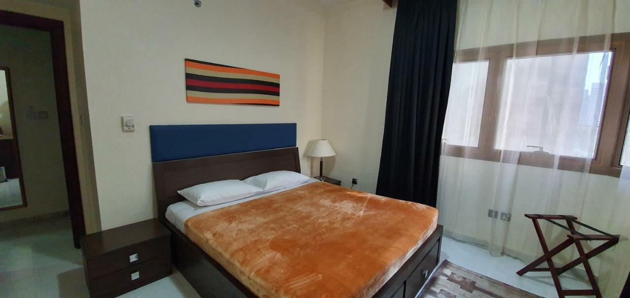 Ivory Hotel Apartments Abu Dhabi Buitenkant foto